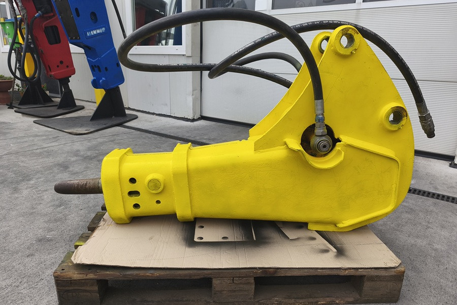 JCB HM 360Q használt bontókalapács